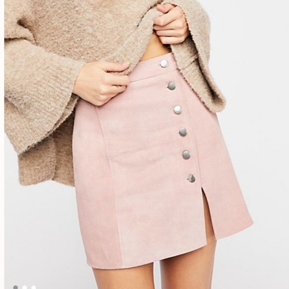 Free People Dresses & Skirts - Free People Understated Suede mini skirt NWOT